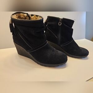 Sporto Black Wedge Ankle Boots